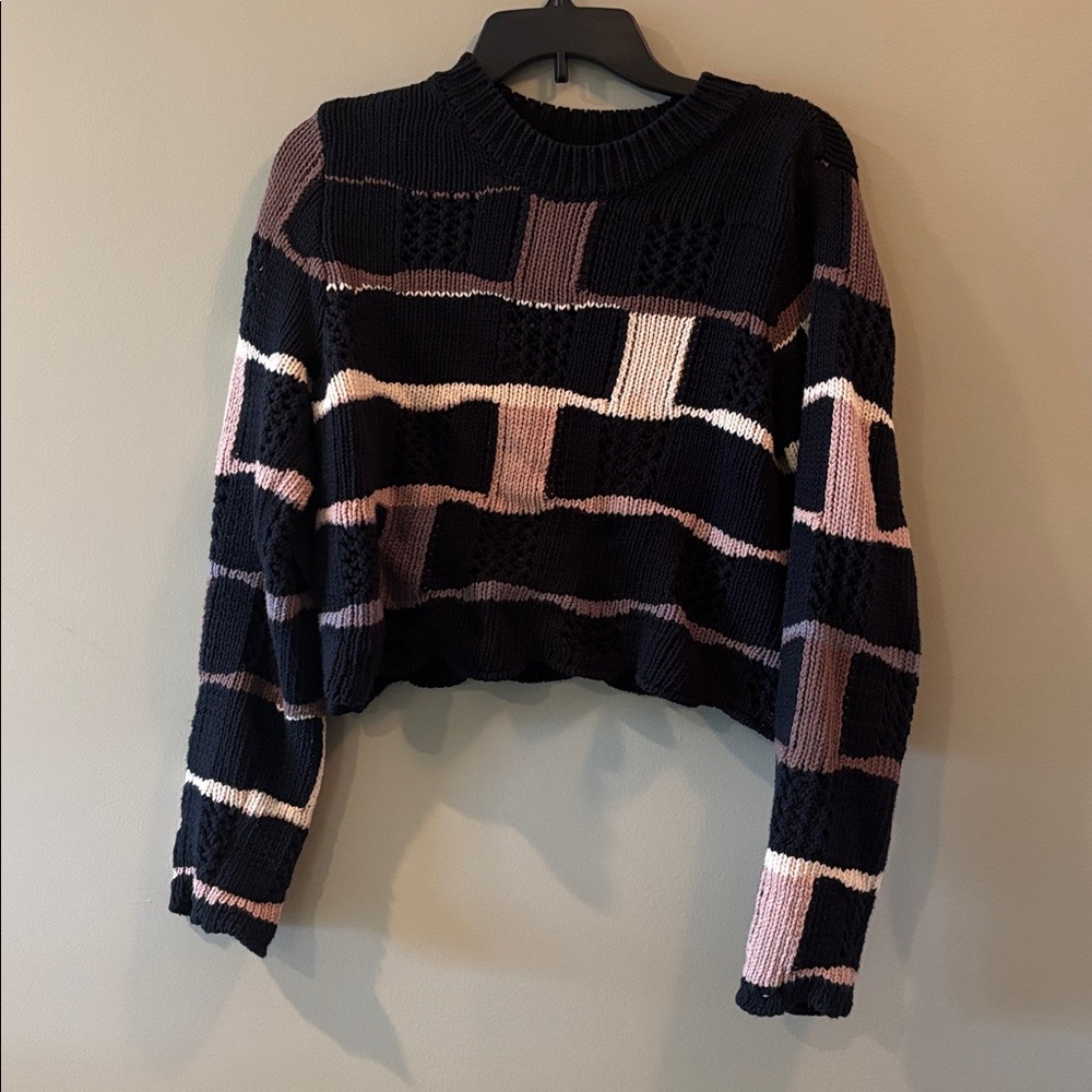 La Hearts Black and Pink Patterned Sweater